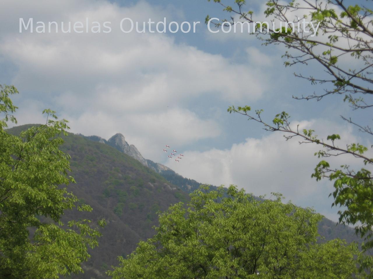 Schweizer air Flugshow im Tessin am Lago Magiore und über die Berge. 2016-04-21_14-07-05.jpg