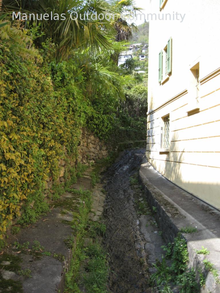 Promenade am Lago Maggiore in der Schweiz. 2016-04-21_13-47-00.jpg