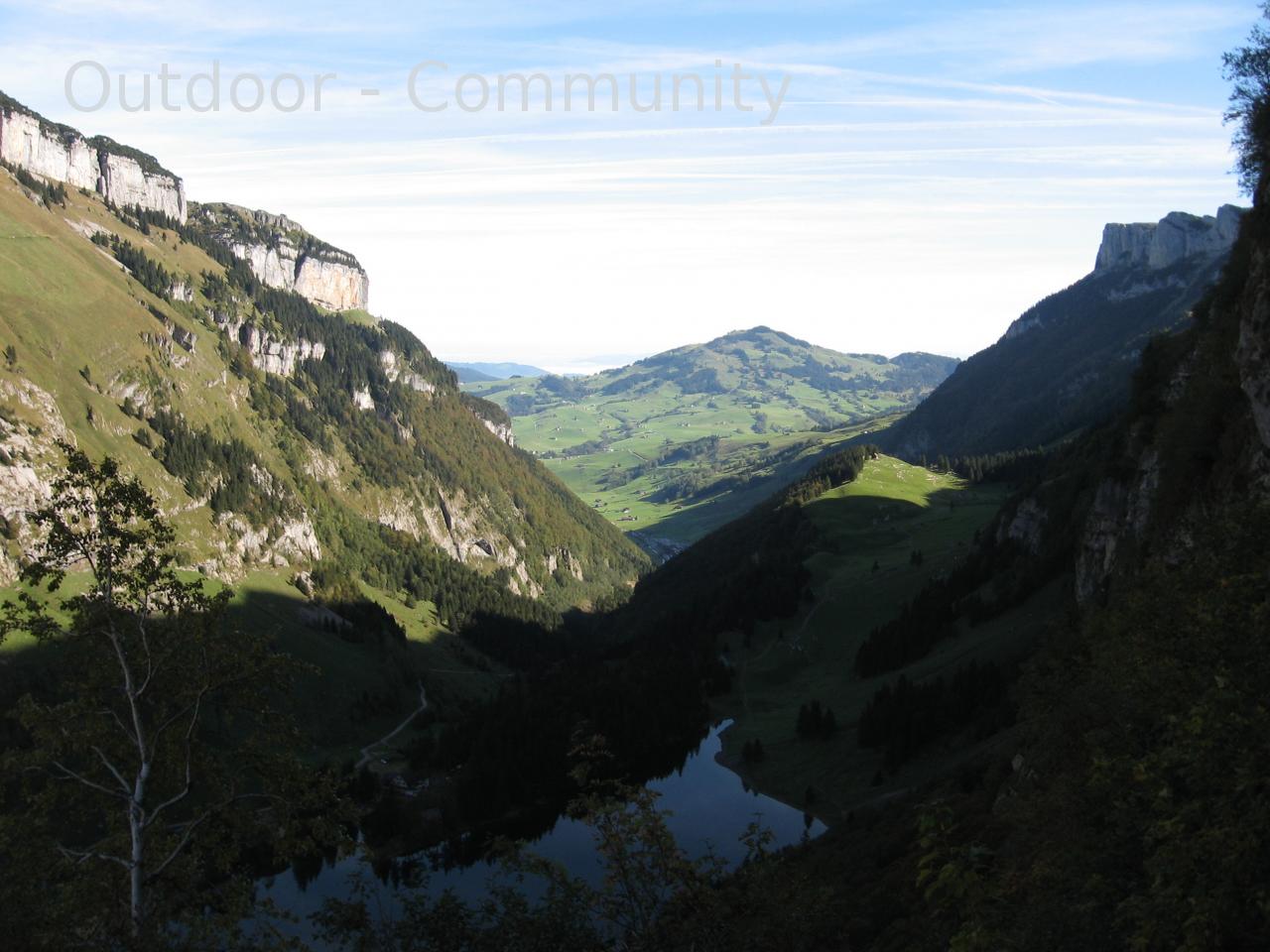 Alpstein Nähe Seealpsee, Blick Richtung Fänerenspitz. IMG_5693.JPG